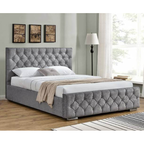 Bedz4u Rimini crystal tufted fabric bespoke bed with low footboard