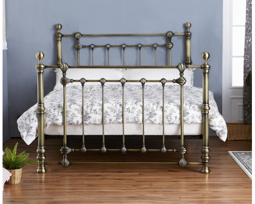 Victoria Traditional Antique Brass Bed