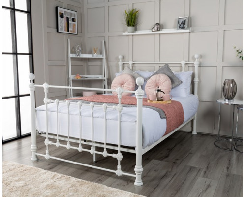 Victoria White Gloss Traditional Ornate Metal Bed