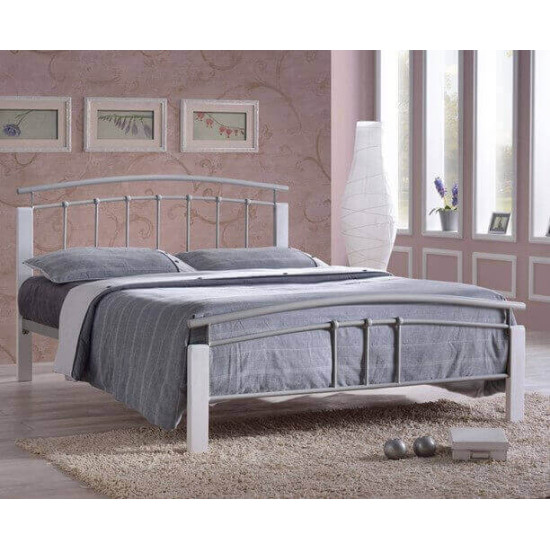 Time Living Tetras white wood and white metal bed frame